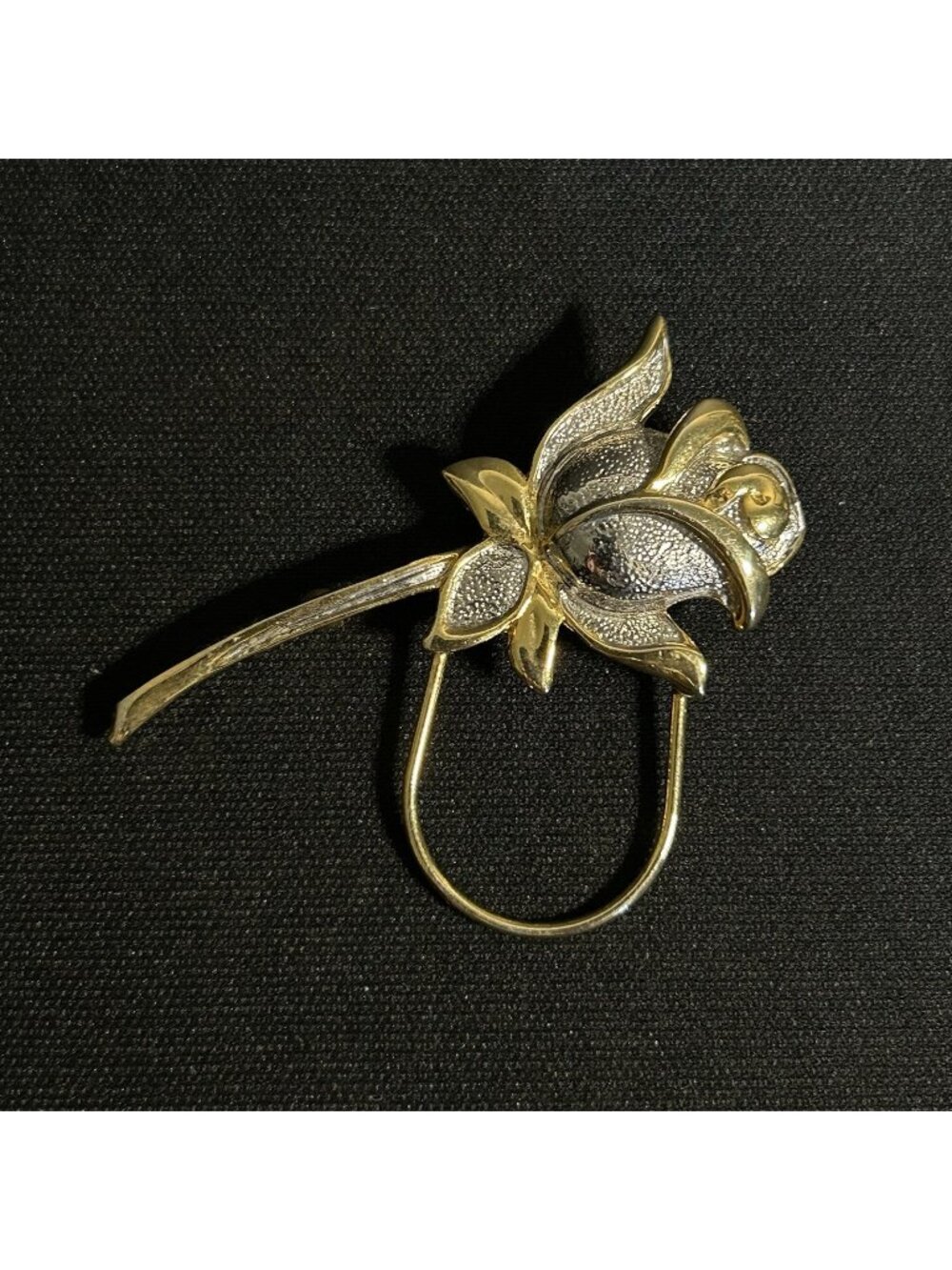 Vintage Unbranded 2 Tone Rose Scarf Ring Brooch Pin Gold And Silver Tone